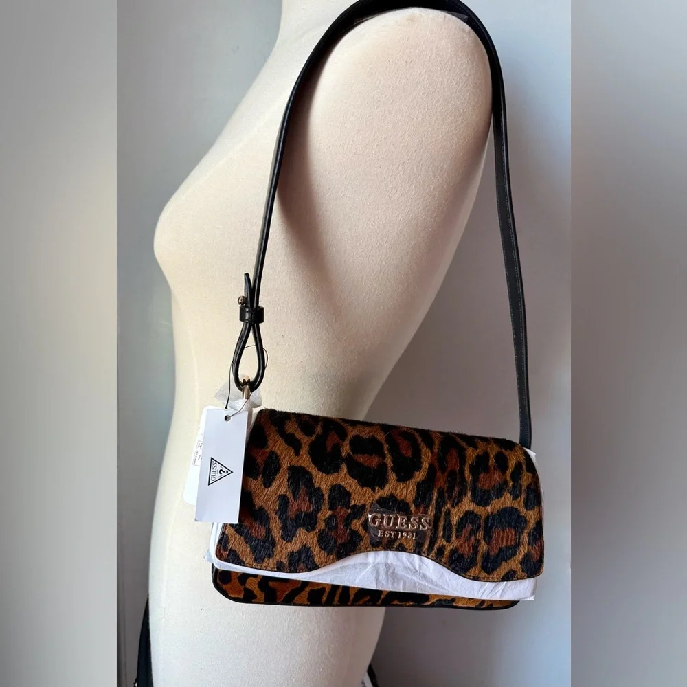 Guess Domitila Mini Over Flap Shoulder Women Bag in Leopard - Picture 4 of 7